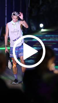 BIB:  <button type="button" onclick="openModal(26940121)" class="btn btn-primary btn-sm float-right" data-toggle="modal" data-target=".modal-high-quality">
                <i class="fa fa-download"></i> Download
                </button>